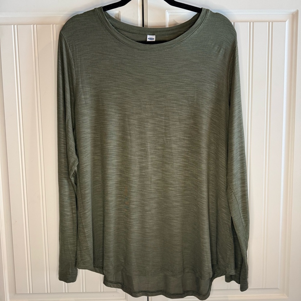 Old Navy Luxe Women’s Long Sleeve Top – Olive Green – Size XL